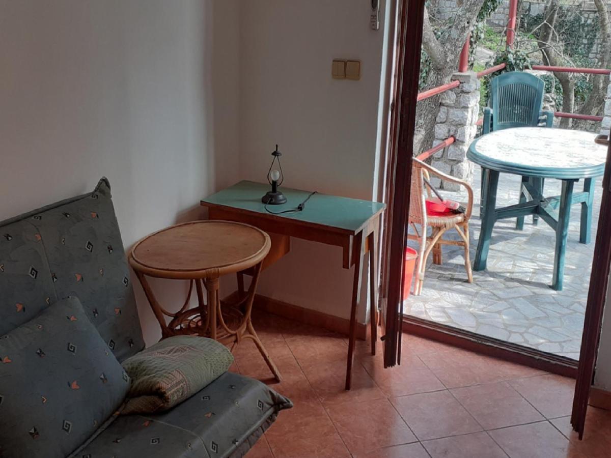 Apartment Rudi Klenovica
